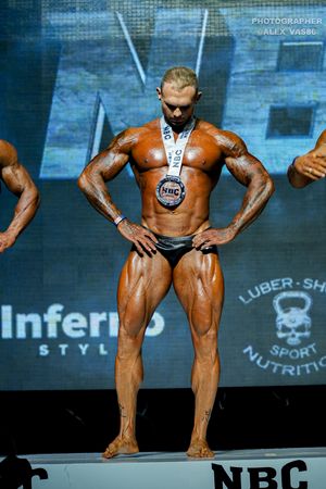 CLASSIC PHYSIQUE +178